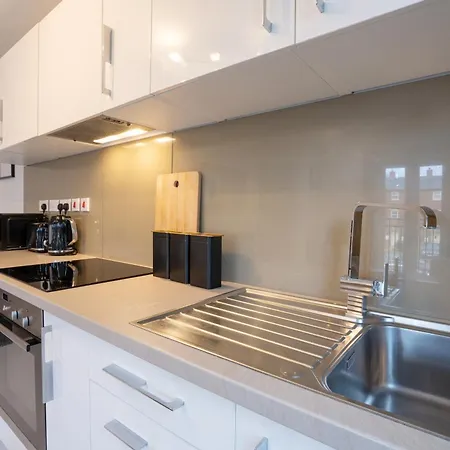 Canal-side Townhouse Free Parking Location Holiday home Leeds (West Yorkshire)